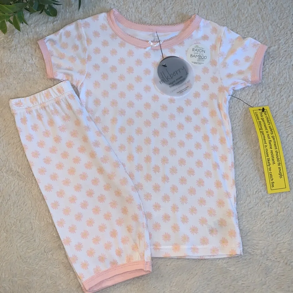 NWT Milkberry Pink & White Floral Pajama Loungewear Set 5T Bamboo